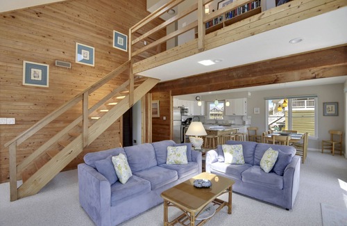 Whalehead Beach House | WH1019- Oceanfront Oasis! Featuring 3 BRs, Wifi, Ocean Views and Hot Tub!