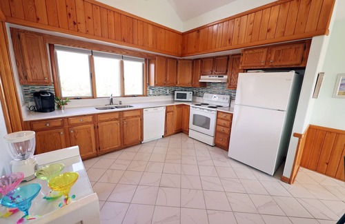 Whalehead Beach House | WH911- Private Pool, Hot Tub, 5 Lovely Bedrooms and Basketball Too!