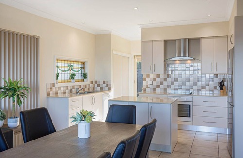 Eden Cabin | Whale Cove - 2 bedroom
