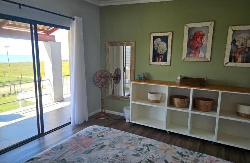 Kentani House | Whale of a time