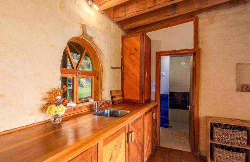 Pakawau Cabin | Whare Aroha: Retreat to Wellness