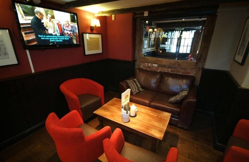 North Waltham Hotel | Wheatsheaf Hotel by Greene King Inns