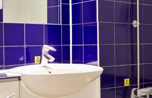 North Waltham Hotel | Wheatsheaf Hotel by Greene King Inns