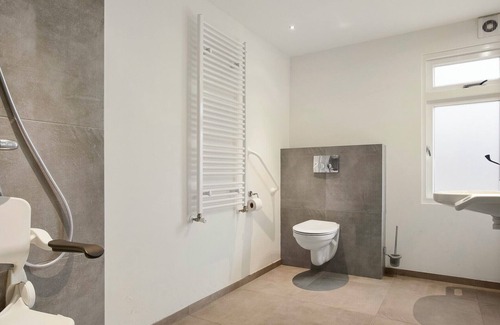 Midlaren Cottage | Wheelchair accessible bungalow for 8 persons
