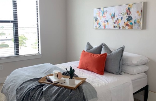 Dallas Design District Apartment | When Location is Key this is Where you Want to Be