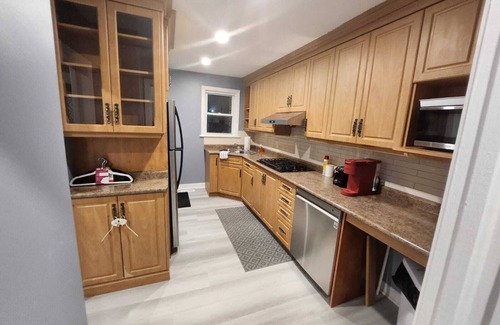 Chatham-Kent Apartment | When you stay at this centrally located place,