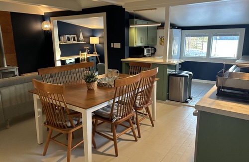 Andover Cottage | Where the Mountain meets the Lake. Lakefront cottage, views of Mount Kearsarge!