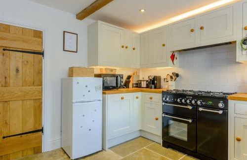 Ashford-in-the-Water House | Whibberley Cottage