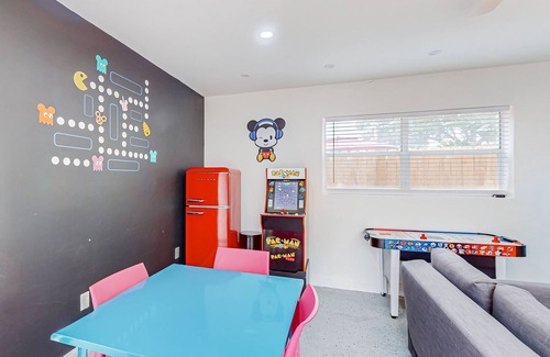 Bridgewater Crossing House | Whimsical sunlit retreat with private pool, patio, & game room - close to parks