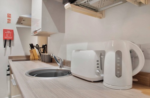 Pontrilas Apartment | WhiskAwayHomes Jenkins House Apartment 2