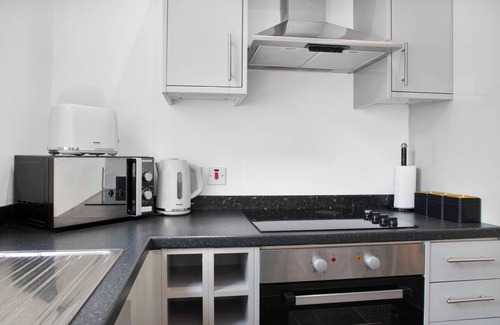 Pontrilas Apartment | WhiskAwayStays Foregate Studio No. 2