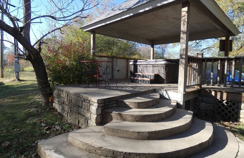 Oden Cabin | Whispering Oaks Cabin 13