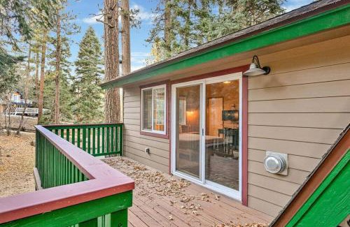Upper Moonridge House | Whispering Woods Big Bear~ Central Resort Cottage~