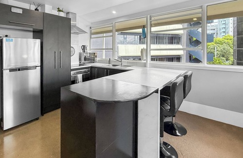 Grafton Apartment | Whitaker Wish | Spacious, City Apt with Sea View