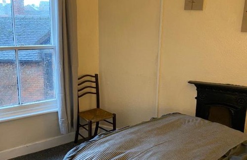 Whitchurch Apartment | Whitchurch Shropshire Town duplex flat