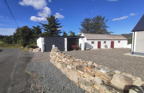 Clonmany House | White Barn Cottage
