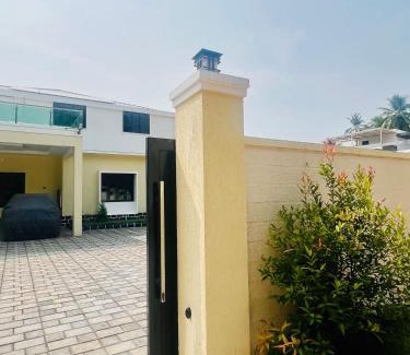 Malpe Villa | WHITE COTTAGE- Deluxe villa