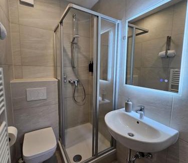 Region Hannover District Apartment | White Estate IZM