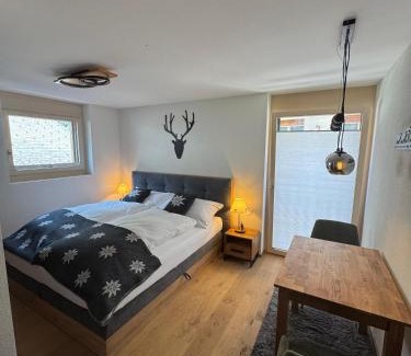 Busserach Apartment | White Flake