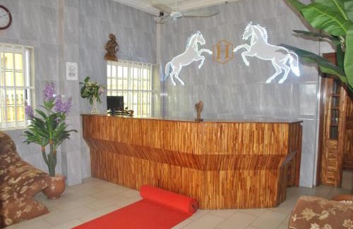 Agblangandan Hotel | White Horse Hotel Cotonou