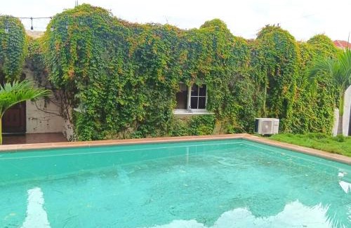 Chiquimula House | White House 1km Pradera