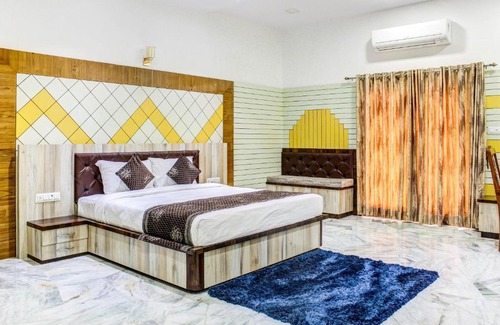 Daman Villa | White House 5BHK Villa