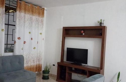 Piura House | White House