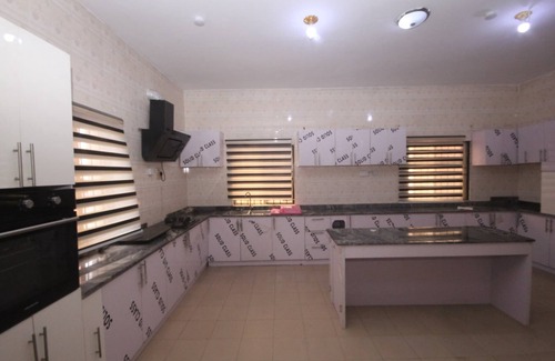 Benin City House | White House Service Apartment