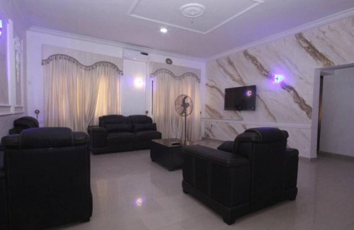Benin City House | White House Service Apartment