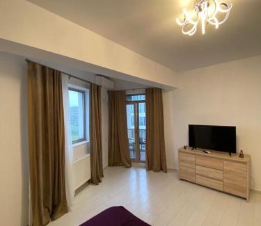 Jibert Apartment | White Luxury Apartament