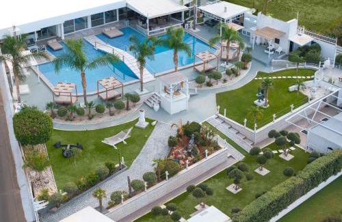 Anissaras Villa | White Luxury Villa
