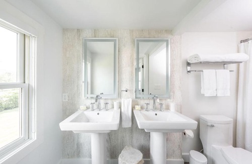 Washington Hotel | White Moose Inn