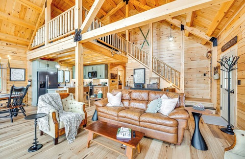 Jefferson Cabin | White Mtn Views: Idyllic Log Cabin in Jefferson!