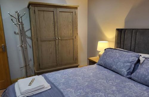 Newry House | White O'Morn Cabin