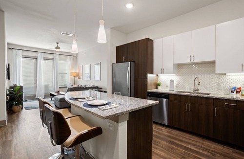 Dallas Apartment | White Rock Lakewood Hideaway | Pet-Friendly & Pool
