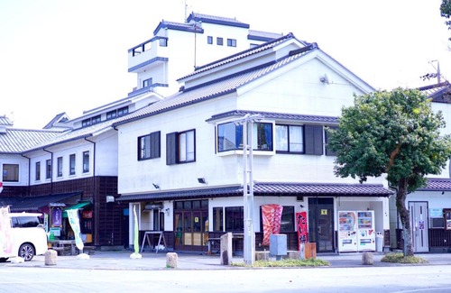 Kakegawa Villa | White Space