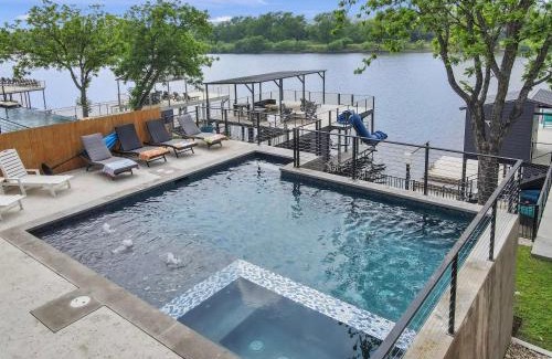 Burnet House | White Whale Concierge Services