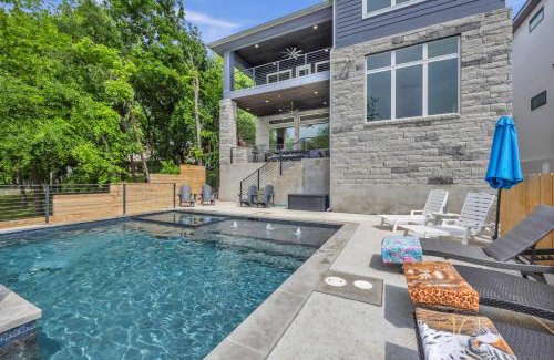 Burnet House | White Whale Concierge Services