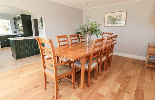 Berwick-upon-Tweed House | WHITEADDER BANK, pet friendly, with open fire in Berwick-Upon-Tweed