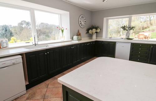 Berwick-upon-Tweed House | WHITEADDER BANK, pet friendly, with open fire in Berwick-Upon-Tweed