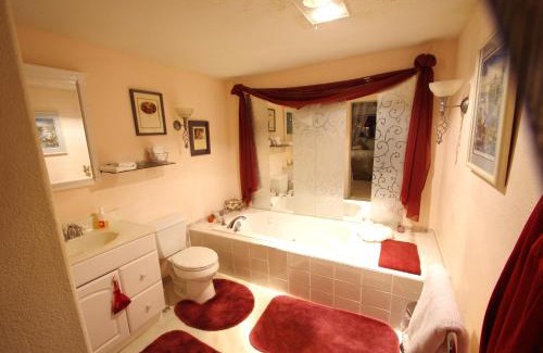 Fenn Bed & Breakfast | Whitebird Summit BNB