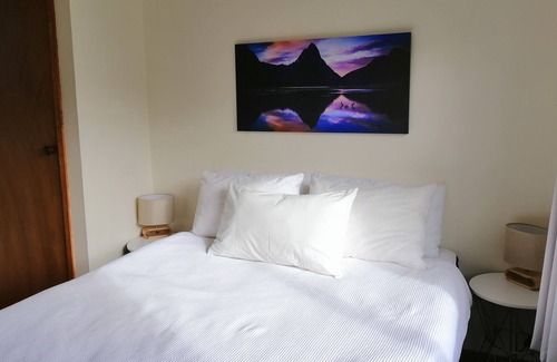 Colville House | WhiteStar Station Number 10 Perfect for a week weekend or a quick overnight stay