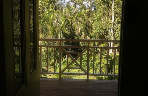 Airlie Beach House | Whitsunday Heritage Cutters Cottage