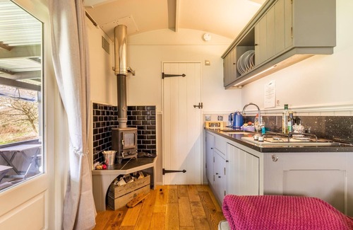 Thetford Cabin | Whoa Stop - Norfolk Holiday Properties