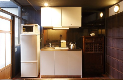 Central Kyoto House | Whole house rental near Nijo castle