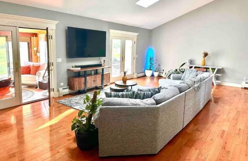 Rehoboth House | Whole House Retreat~Golf~Spa~Sunset~Deck~Fire Pit!