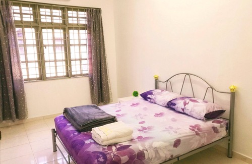Klebang Kechil House | WHY PAY MORE @ Downtown Double Storey Homestay