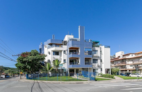 Jurere Apartment | WI-FI 500MB | 300m from Jurerê beach #JA31