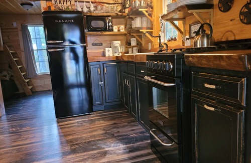 Abbot Cabin | Wicked Cute Cabin along the Piscataquis River