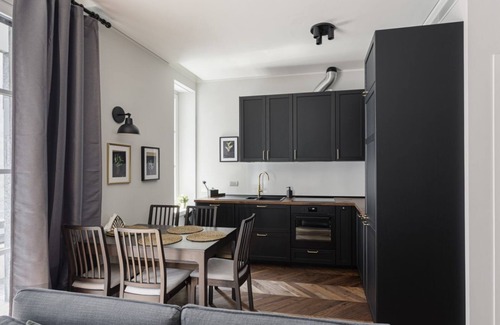 Guastalla Apartment | Wide and Bright two bedroom apartment
